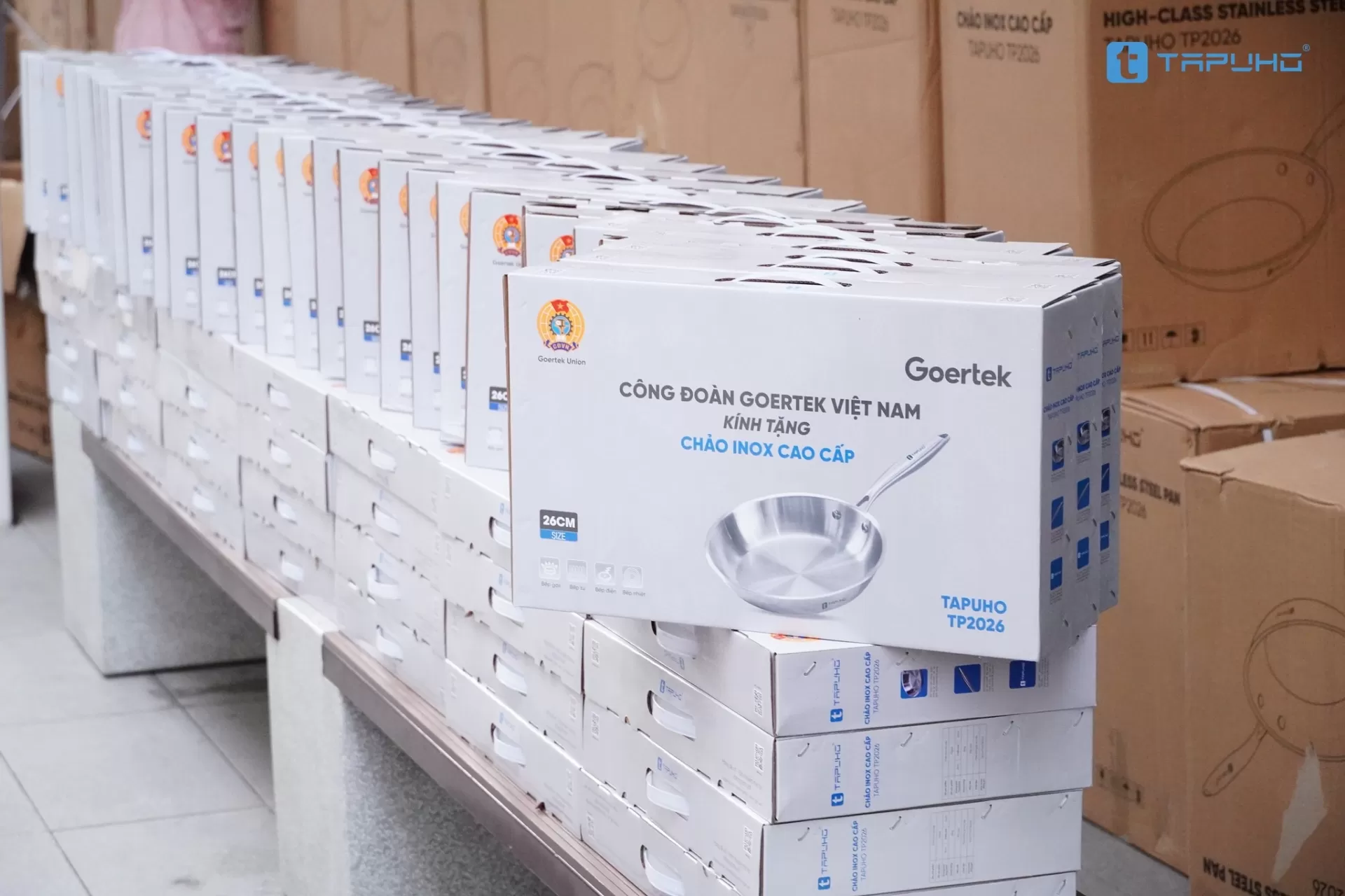 Bàn giao sản phẩm quà tặng chảo Inox cao cấp cho công đoàn Goertek dịp Tết 2026